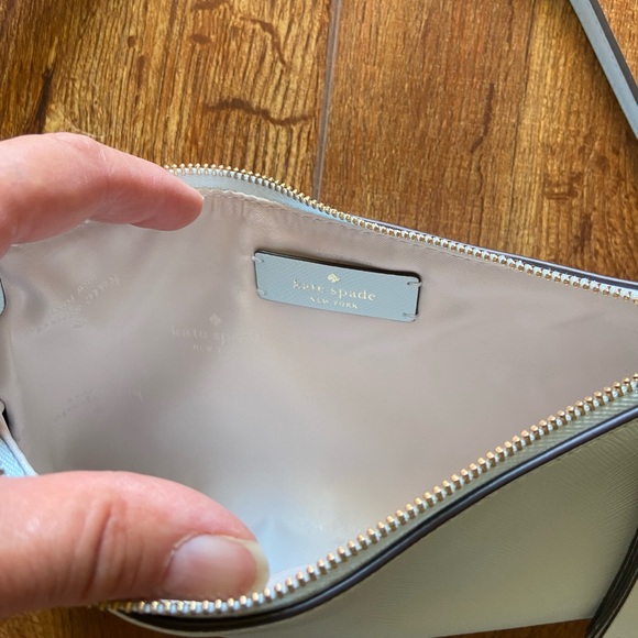 NWT Kate Spade Sadie Crossbody it’s in a “Crisp Sky” blue. It’s very light blue - Picture 6 of 11